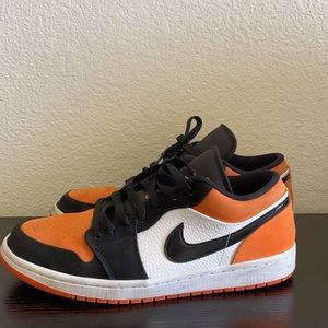 Jordan 1 shattered backboard low , size 10.5 men , used
